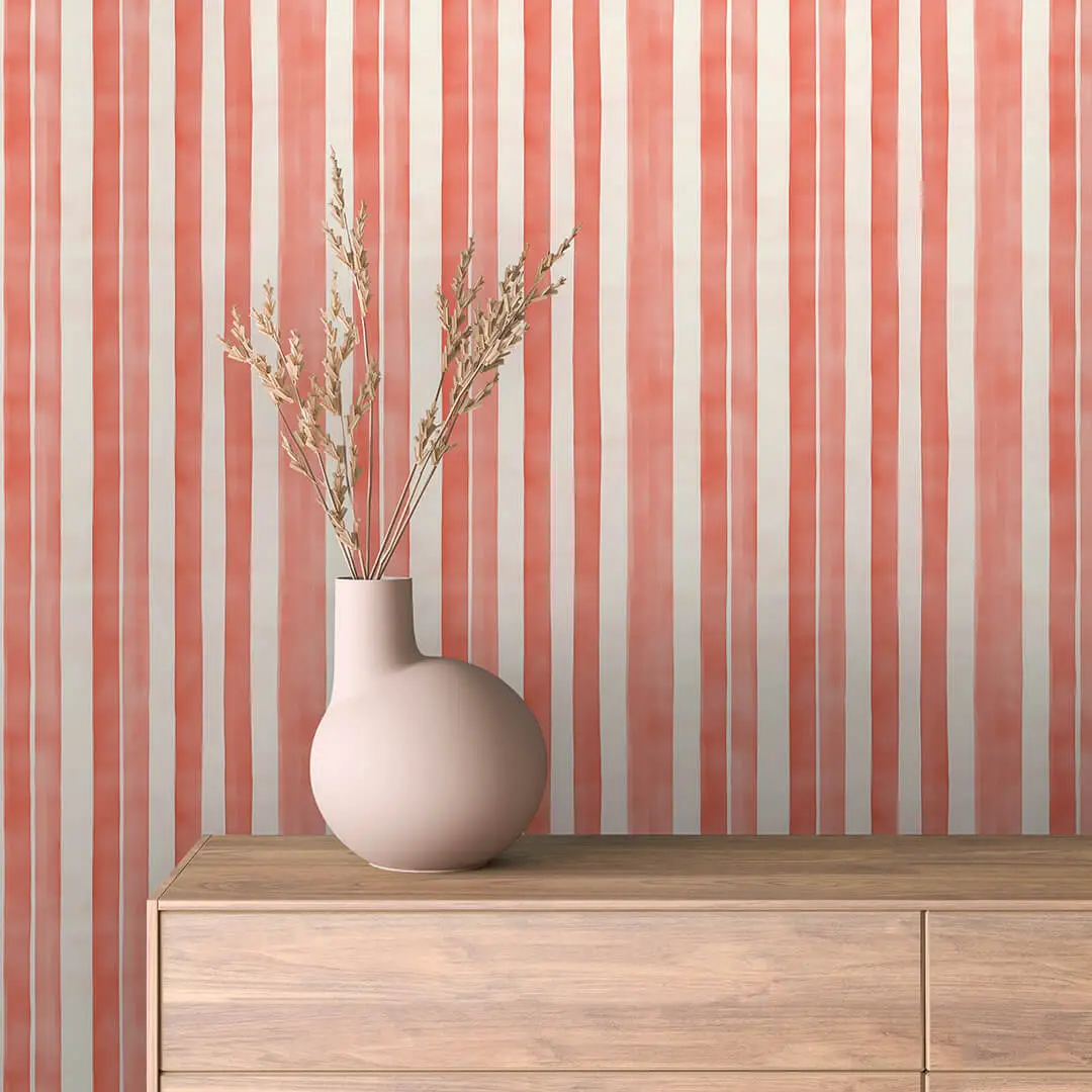 STRIPED 0018 | Lux Tapete Samolepljiva tapeta u rolni sa vertikalnim prugama u ciklama-roze nijansama sa teksturom tkanja.