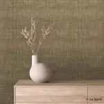 Samolepljiva tapeta za zid Texture 0008 sa tamnim braon dezenom prirodnog tkanja i teksturom grubog lana.
